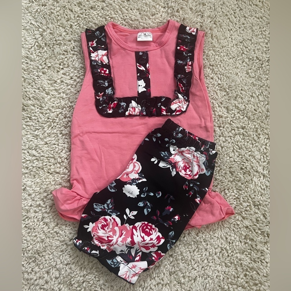 GIRLS 2 PIECE BOUTIQUE SHORT SET NIP SIZE M
